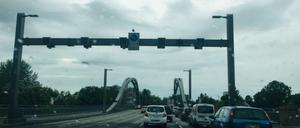 Berliner Berühmtheit: die Brücken über der Heerstraße.