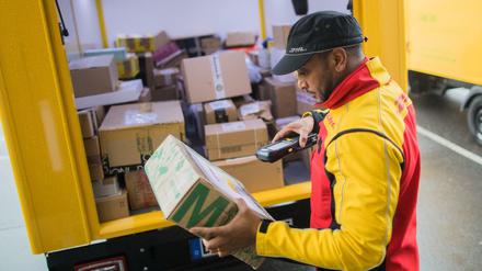 Klassische Paketdienstleister sehen die McKinsey-Fachleute unter Druck.