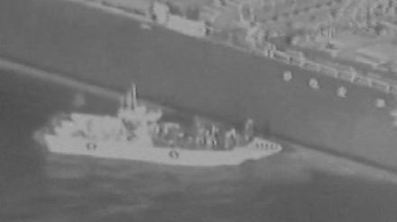 Ein Foto des US-Militärs, das Irans Schuld an den Angriffen auf Öltanker belegen soll