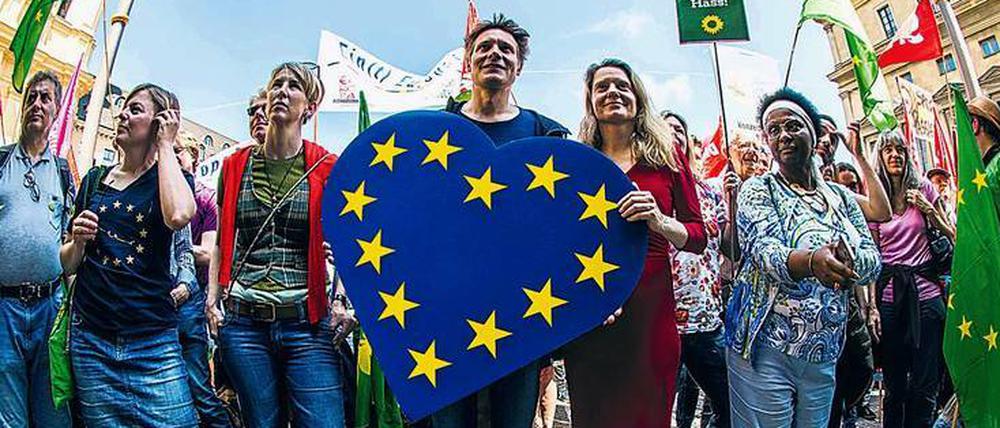 Liebe für Europa. Eine Podiumsdiskussion über die Ursachen des Rechtspopulismus ist nur eine der vielen Veranstaltungen zu Politik bei der Langen Nacht.