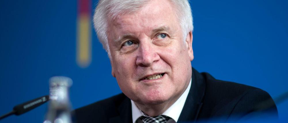 Innenminister Horst Seehofer bei der Pressekonferenz