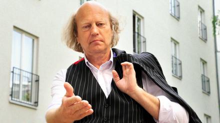 Arnulf Rating ist ein deutscher Kabarettist. Er lebt und arbeitet in Berlin. 
