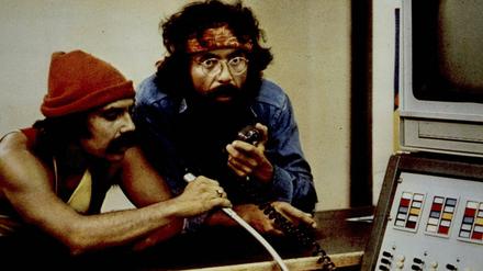 Nur Gras im Kopf. Szene aus dem Film „Viel Rauch um Nichts“ von 1978 mit Cheech Marin (links) und Tommy Chong. Sie prägten bis in die 90er Jahre das Image von Cannabis als "lustige" Droge. Auf der Messe Mary Jane soll es auch um ernsthafte Aspekte gehen.