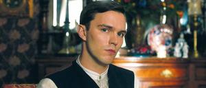 Nicolas Hoult als der junge Tolkien in Karukoskis Film. 