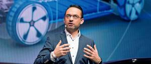 Autos werden auch weiterhin von Autokonzernen, nicht von Tech-Unternehmen gebaut, glaubt Christian Senger.