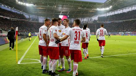 Jubel, Trubel, Heiterkeit bei RB. Doch aus der Verbindung mit Paderborn wird nichts.