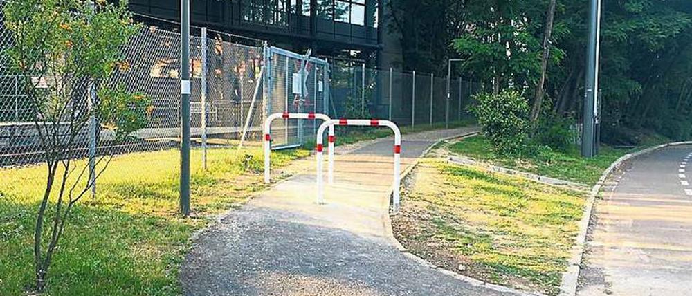 Versperrte Welt. Die Absperrung am Technikmuseum wird wieder abgebaut.