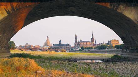 Werden große Mengen Grundwasser abgepumpt, wirkt sich das auf Flüsse aus – in Zukunft womöglich auch auf die Elbe. 