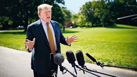 Am Samstag bot Donald Trump dem Iran an, man könne „ganz von vorne“ beginnen. Er könne sich gar eine Zukunft vorstellen, in der die USA „der beste Freund“ des Mullahstaates seien.