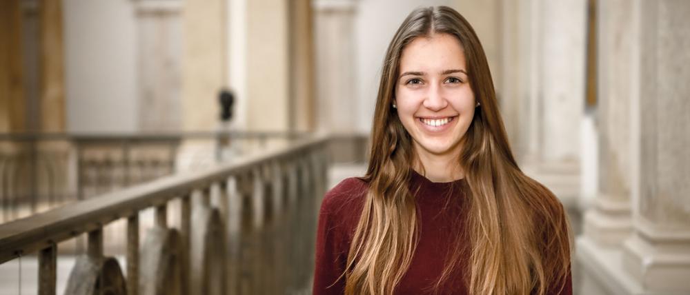 Klara Schedlich ist die jüngste Abgeordnete im Berliner Abgeordnetenhaus.