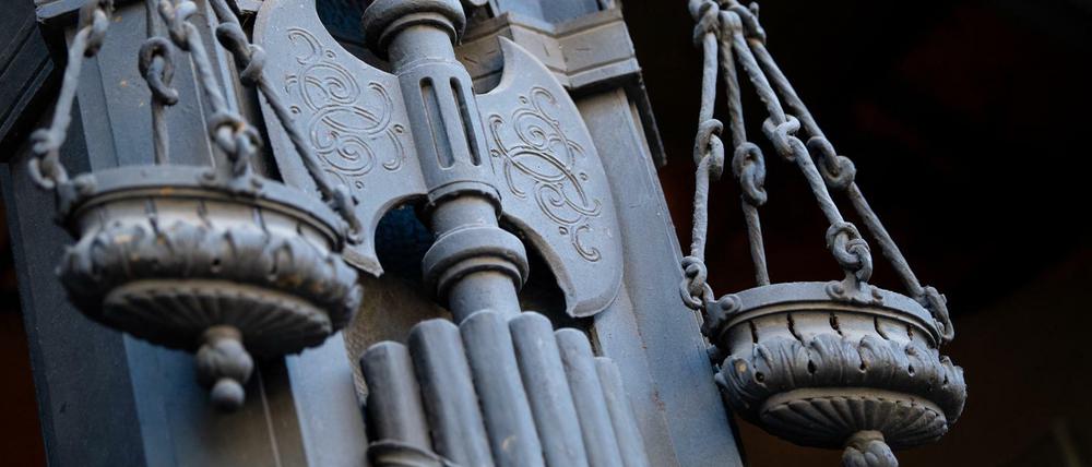 Der Eingang des Kriminalgerichts Moabit.