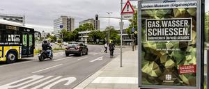 Das Plakat des Anstoßes.