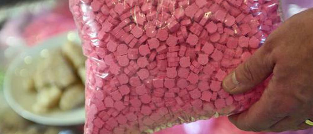 Ecstasy-Pillen nach einer Razzia - in Berlin können Konsumenten bald Proben ihrer Pillen testen lassen.