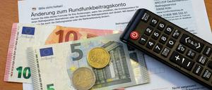 Wie teuer wird öffentlich-rechtliches Fernsehen? 