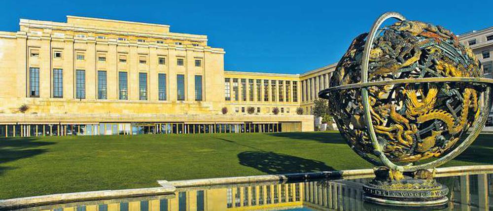 Im Genfer Palast der Nationen saß einst der Völkerbund. Die Kugel erinnert an US-Präsident Wilson, der den Bund initiierte.