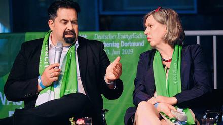 Aiman Mazyek (l.), hier beim Kirchentag, macht schon seit Jahren auf die Gefahren durch rechten Terror aufmerksam.