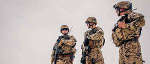 Rührt euch. 1100 deutsche Soldaten sind noch nahe Masar-i-Scharif stationiert. Die Bundeswehr hat hier auch Demut gelernt.