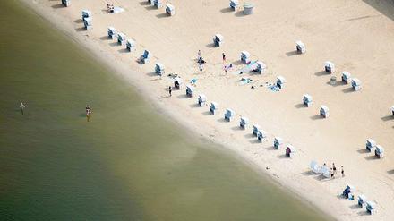 Mehr als 22 Grad warm ist der Wannsee derzeit. In vielen anderen Gewässern werden schon mehr als 25 Grad gemessen. 