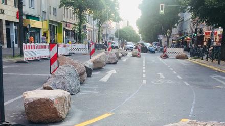 Steine gegen Rüpelparker: Bei Fahrradaktivisten kommt die Maßnahme gut an. 