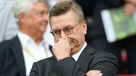 Für den früheren DFB-Präsidenten Reinhard Grindel stehen die Nachfolger offenbar nicht Schlange.