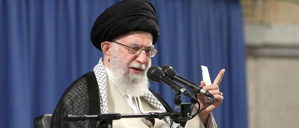 Lässt in Deutschland spionieren für das iranische Raketenprogramm: Ajatollah Ali Chamenei, geistlicher Führer des Iran.