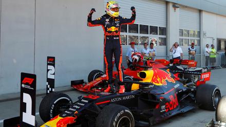 Obenauf: Max Verstappen holt sich beim Grand Prix von Österreich Platz eins.