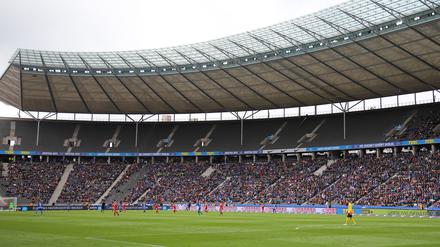 Im Olympiastadion will Hertha BSC dank neuer Investoren bald wieder im Europapokal spielen.
