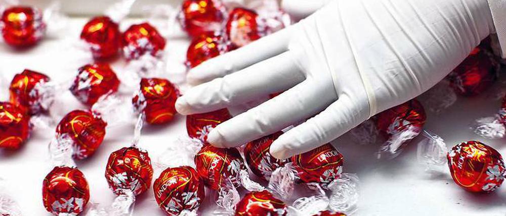 Aussortiert. Auch das Unternehmen Lindt Sprüngli mit seinen Schokoladen ist künftig an den europäischen Börsen nicht zugelassen.