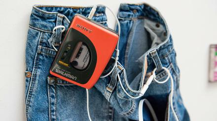 Läuft mit ihm. Vor 40 Jahren kam der Walkman auf den Markt.
