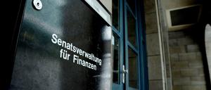 Staatssekretärin gesucht. Bewerbungen bitte an diese Adresse.