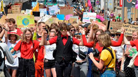 Protestieren auch in den Sommerferien: Fridays for Future-Demonstranten am vergangenen Freitag in Berlin.