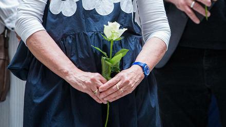 Bedienstete und Gäste gedachten im Dresdner Landgericht Marwa el-Sherbinis am 10. Jahrestag ihres Todes, dem 1. Juli.