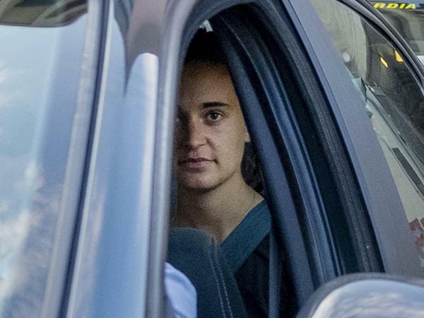 Carola Rackete nach dem Termin beim Ermittlungsrichter.