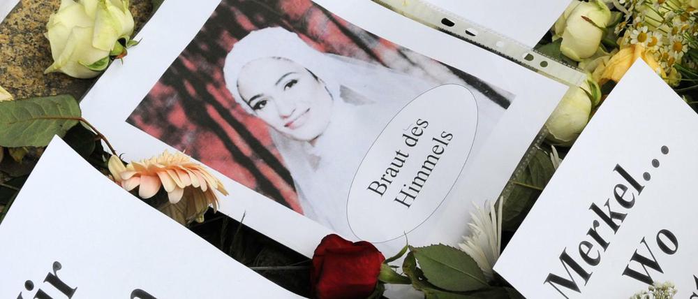 Gedenken an Marwa El-Sherbini niedergelegt (Foto vom 11.07.2009).