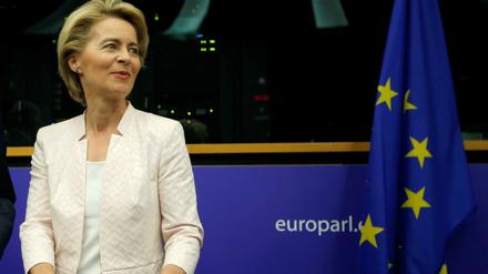 Verteidigungsministerin Ursula von der Leyen im EU-Parlament, das am 16. Juli über ihre Ernennung zur EU-Kommissionschefin entscheidet.