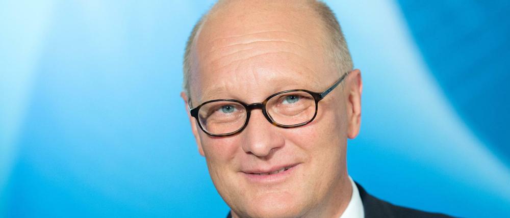  Joachim Knuth, Hörfunkdirektor des Norddeutschen Rundfunks (NDR)