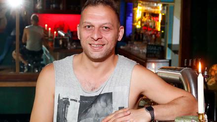 Den Menschen zugewandt. Vor ein paar Wochen hat Mehmet Balikci die Bar namens Capture eröffnet.