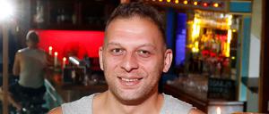 Den Menschen zugewandt. Vor ein paar Wochen hat Mehmet Balikci die Bar namens Capture eröffnet. 