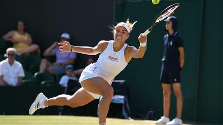 Strecken vergebens: Für Angelique Kerber sind die Hoffnungen auf eine Titelverteidigung bereits passé.