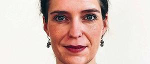 Julia Warmers leitet die Geschäftsstelle Fördermittel der UdK Berlin.