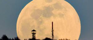 Die Begeisterung für den Mond hält sich in Grenzen.