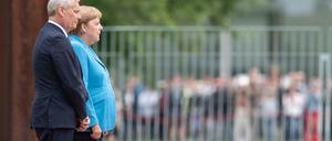 Bundeskanzlerin Angela Merkel zittert erneut heftig beim Empfang des finnischen Ministerpräsidenten Antti Rinne.