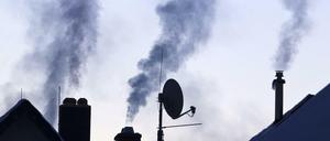Steigen die Kosten für Mieter, falls Heizen mit Öl und Gas verteuert wird? Der Deutsche Mieterbund befürchtet das.