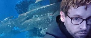 Selbsternannter als „Wortizist“. Dichter Georg Leß im Aquarium.