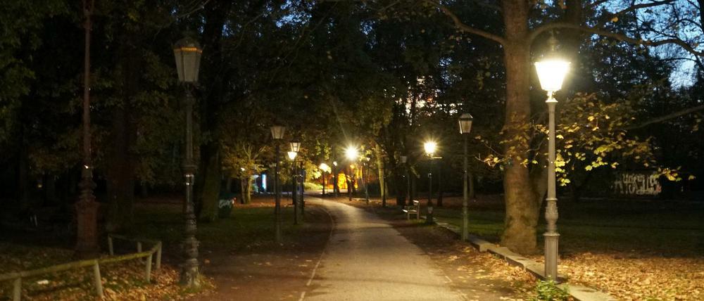 Beleuchtung garantiert: das Gaslaternenmuseum im Tiergarten im November 2017.