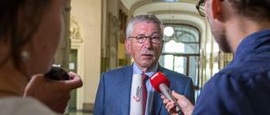 Thilo Sarrazin vor der Sitzung der Schiedskommission Ende Juni. 