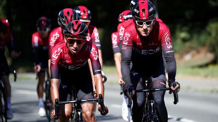 Wer ist hier der Boss? Im Team Ineos fahren Geraint Thomas (rechts) und Egan Bernal vorne mit.
