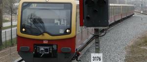 Künftig günstiger oder teurer? Die Entwicklung der Fahrpreise für Berlins Öffentliche Verkehrsmittel ist heftig umstritten. 
