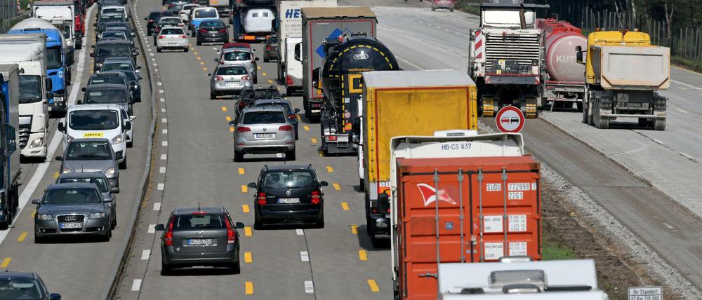 Stauungen in beiden Fahrtrichtungen