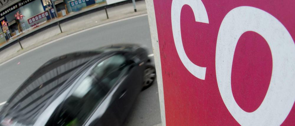 Auch der Autoverkehr wäre von einer CO2-Steuer betroffen.